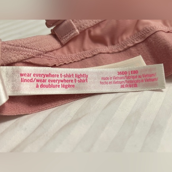 PINK Victoria’s Secret Wear Everywhere Bra Light Pink Rose Size 36E (DD) - Picture 5 of 8